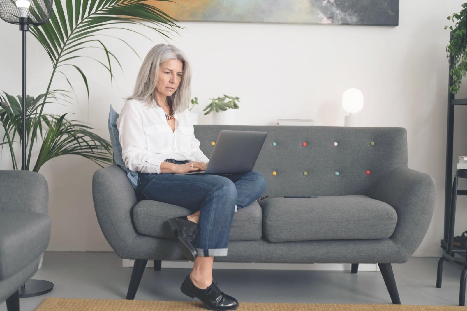 Collaborative financial planning workshop with diverse business professionals